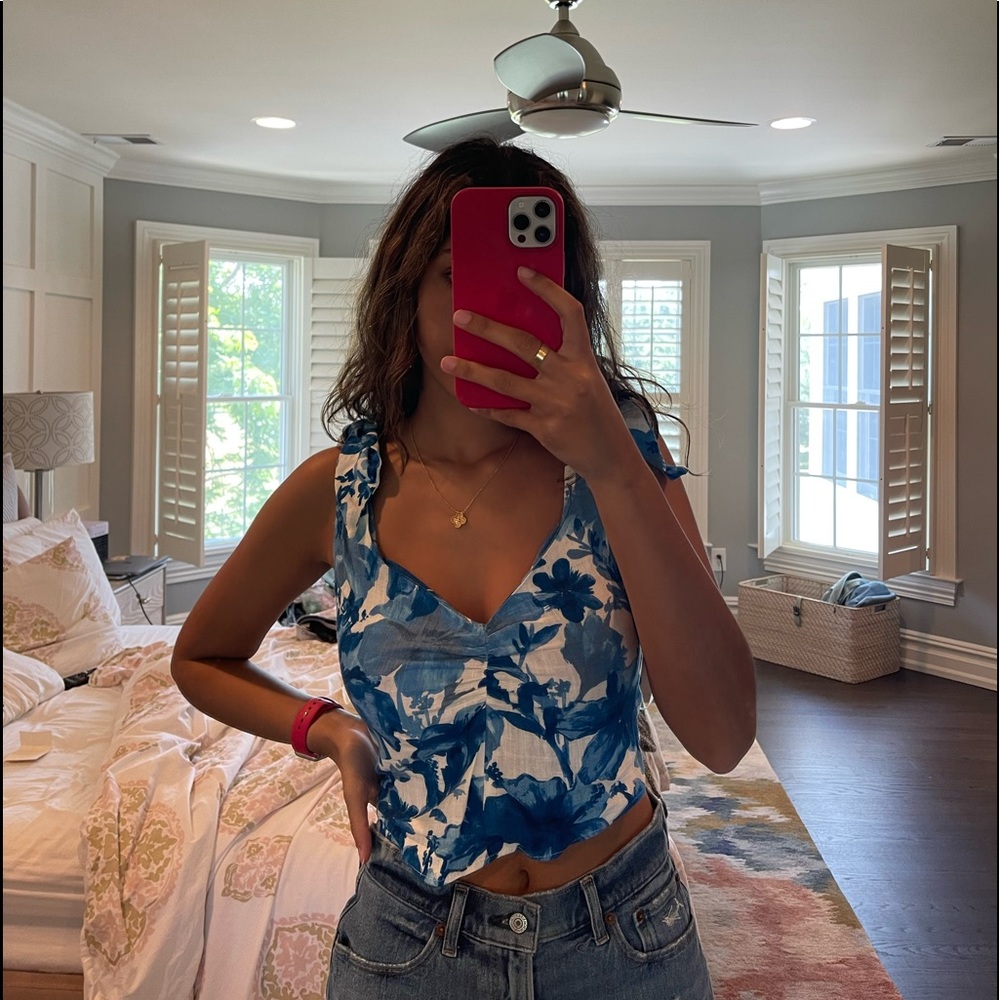 Floral top